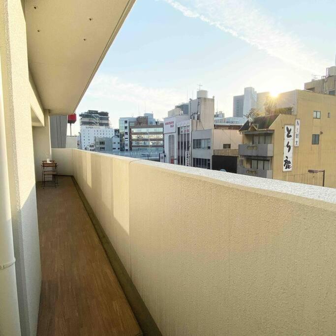 Open Sale高級民宿 絕佳地理位置大空間日本橋30秒 道頓堀 黒門市場 難波3房 可10人 Ōsaka Exterior foto